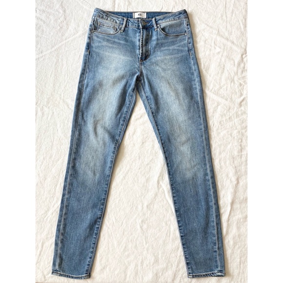 AOS L.A. Robyn High Rise Light Wash Skinny Jeans - Picture 9 of 10